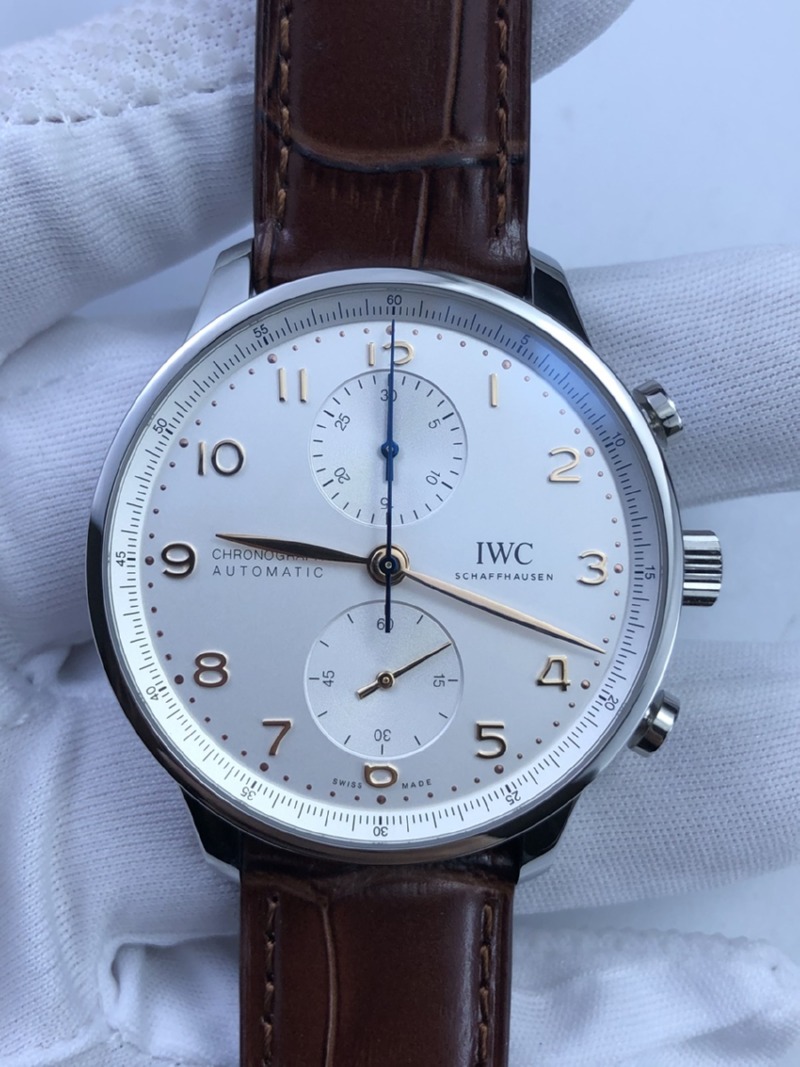 IWC 포루트기저 화이트다이얼 골드핸즈 가죽 굿즈팩토리